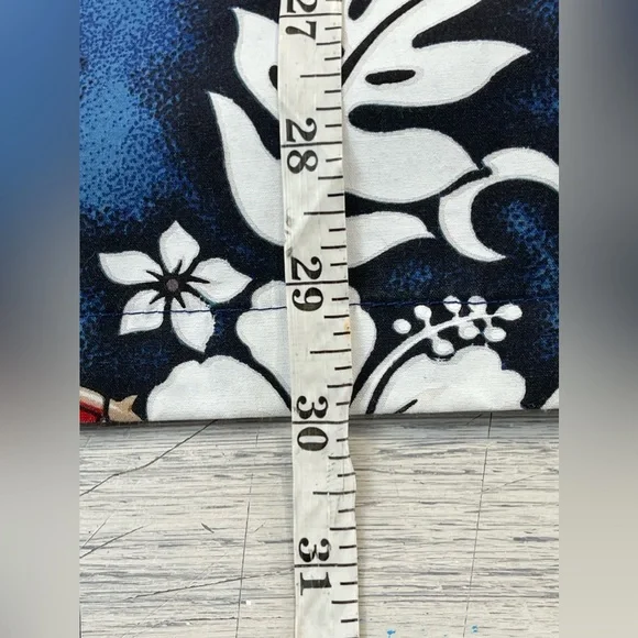 Winnie Fashions Hawaiian Shirt Aloha Blue Floral Wagon - Picture 6 of 6